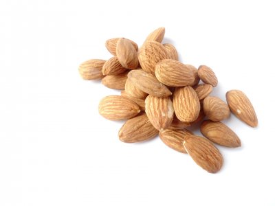 Almonds how to take them